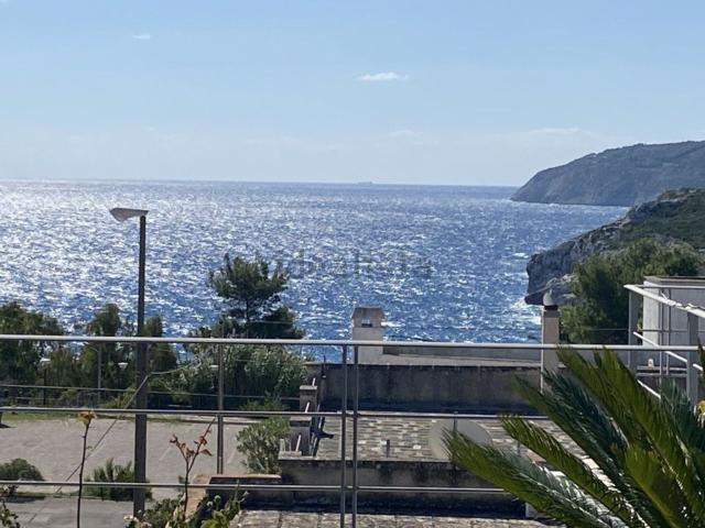 Villetta indipendente in vendita di 310 m² in Via Andrea Doria, 5