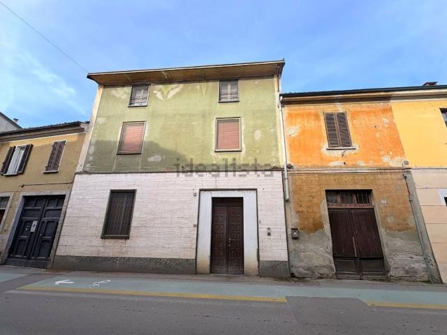 Villetta indipendente in vendita di 310 m² in Via Giuseppe Garibaldi, 19