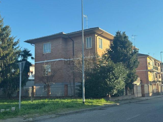 Villetta indipendente in vendita di 310 m² in Via Desiderio Marzocchi