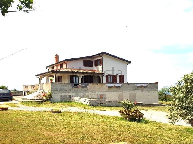 Villetta indipendente in vendita di 311 m²