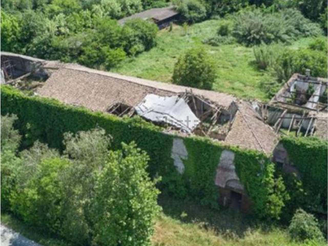 Villetta indipendente in vendita di 31227 m² in Via Dossi Vallieri
