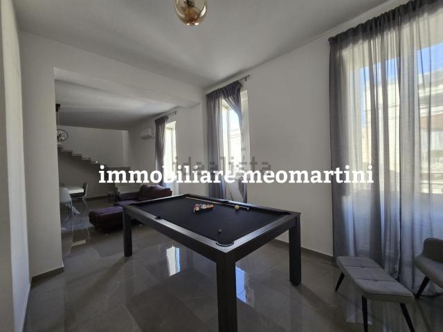 Villetta indipendente in vendita di 312 m² in Via Montegrappa, 96