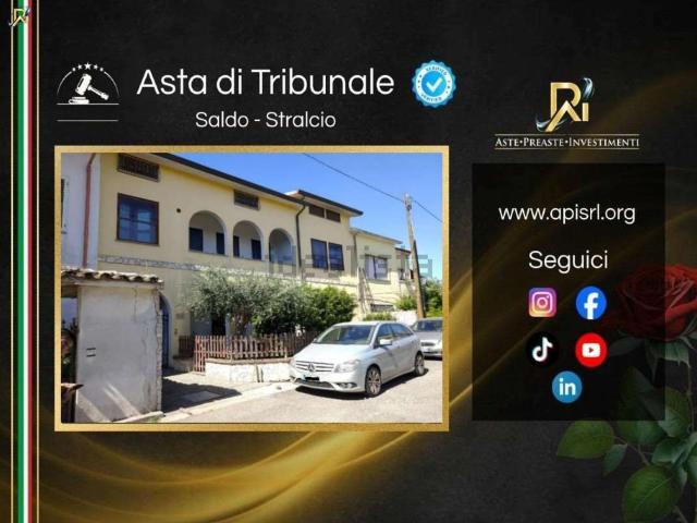 Villetta indipendente in vendita di 312 m² in Via Sulcis, 8