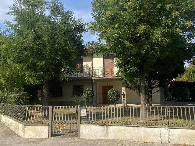 Villetta indipendente in vendita di 315 m²