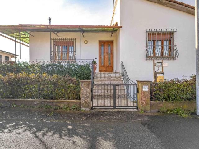 Villetta indipendente in vendita di 315 m²