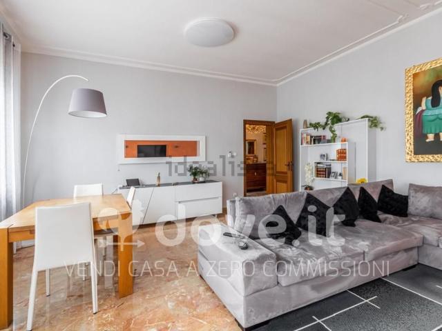 Villetta indipendente in vendita di 315 m² in Via Giacomo Brodolini, 10