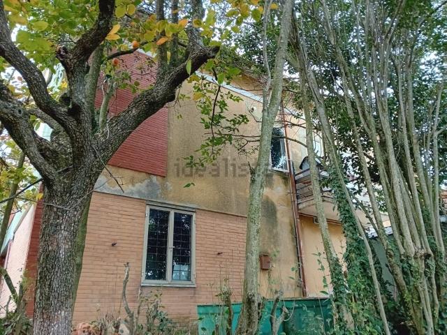 Villetta indipendente in vendita di 315 m² in Contrada Santa Maria del Monte