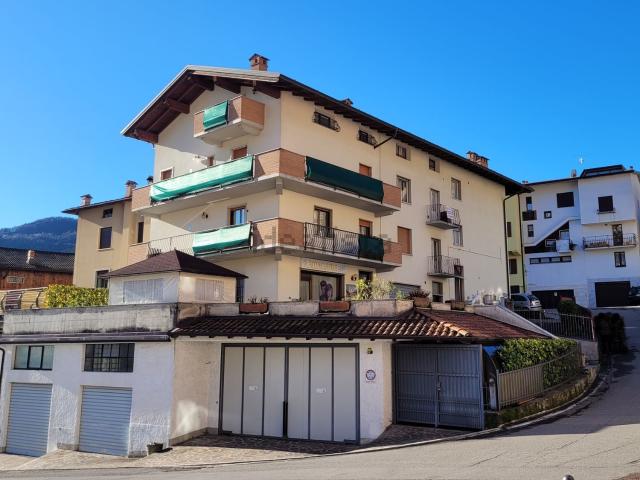 Villetta indipendente in vendita di 317 m² in Piazza Minatori, 4