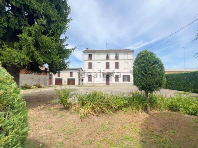 Villetta indipendente in vendita di 319 m² in Via San Contardo, 12