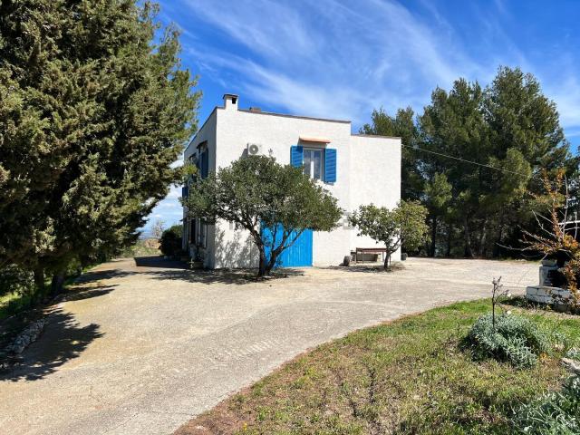 Villetta indipendente in vendita di 320 m²