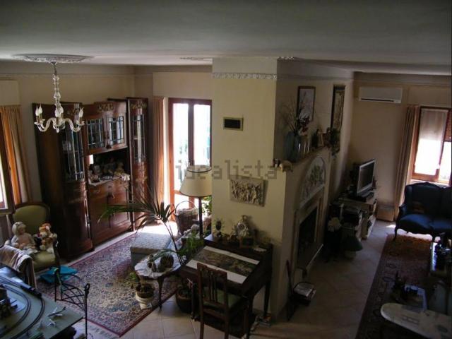 Villetta indipendente in vendita di 320 m²