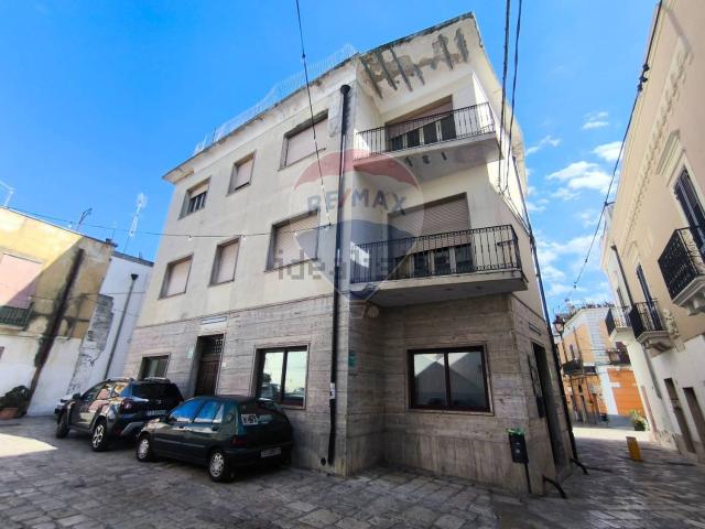 Villetta indipendente in vendita di 320 m² in Via Geofilo, 25