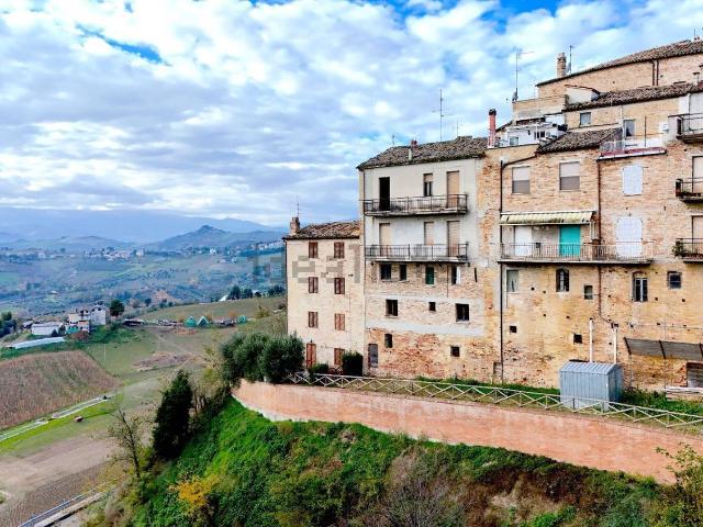 Villetta indipendente in vendita di 320 m² in Via Stringone, 11