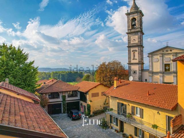 Villetta indipendente in vendita di 320 m² in Piazza Concilio Ecumenico, 1