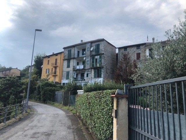 Villetta indipendente in vendita di 321 m² in Via Roma