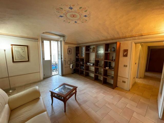 Villetta indipendente in vendita di 321 m² in Piazza San Stefano, 2