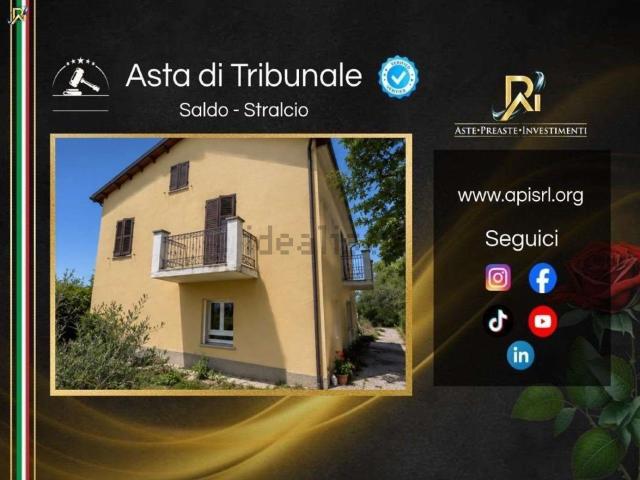 Villetta indipendente in vendita di 323 m² in Contrada Casali, 21