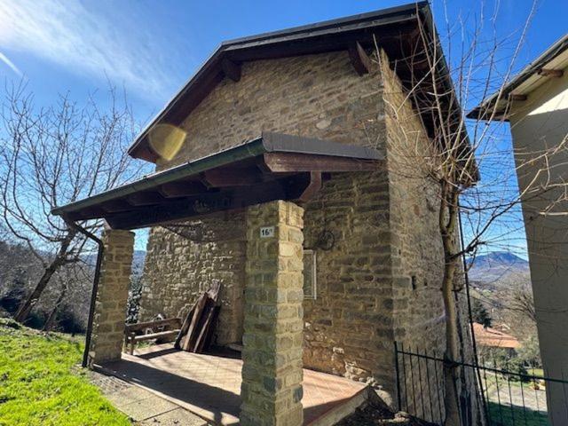 Villetta indipendente in vendita di 325 m² in Via Cà di Sasso, 161