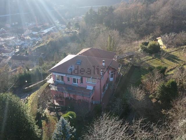 Villetta indipendente in vendita di 325 m² in Località Pallareta