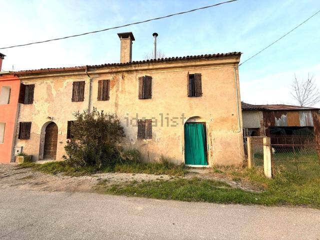 Villetta indipendente in vendita di 328 m²
