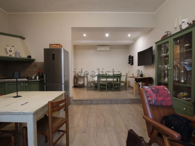 Villetta indipendente in vendita di 330 m² in Via Don Luigi Minzoni
