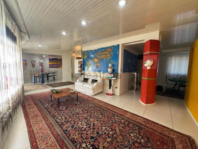 Villetta indipendente in vendita di 330 m² in Via dei Latini, 3