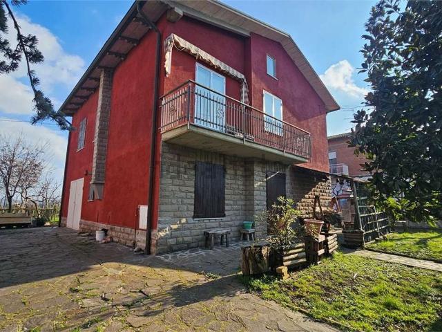 Villetta indipendente in vendita di 330 m² in Via del Bosco, 8
