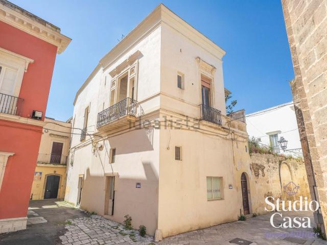 Villetta indipendente in vendita di 330 m² in Via Sambiasi, 28