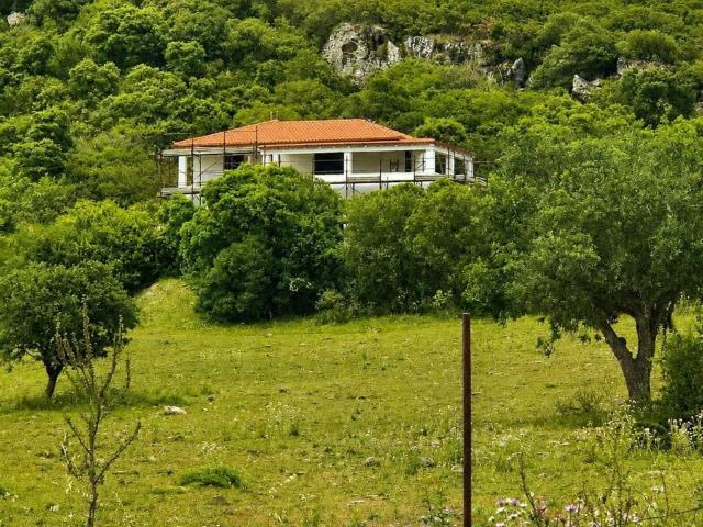 Villetta indipendente in vendita di 330 m² in Località Monte Murone