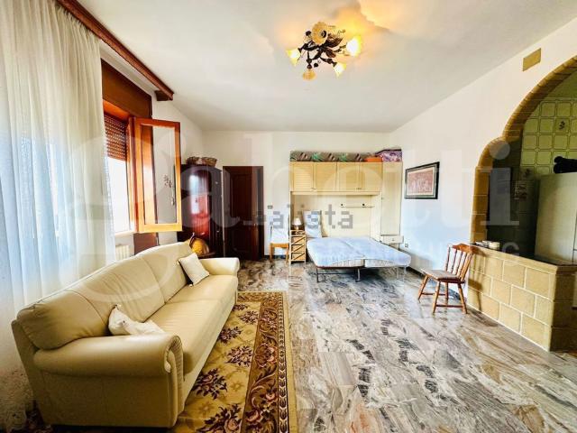 Villetta indipendente in vendita di 335 m²