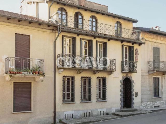 Villetta indipendente in vendita di 335 m² in Via Enrico Toti, 3
