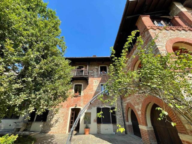 Villetta indipendente in vendita di 336 m² in Via Masera, 1