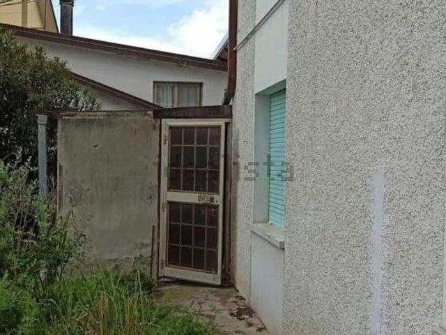Villetta indipendente in vendita di 337 m² in Via San Maria della Neve