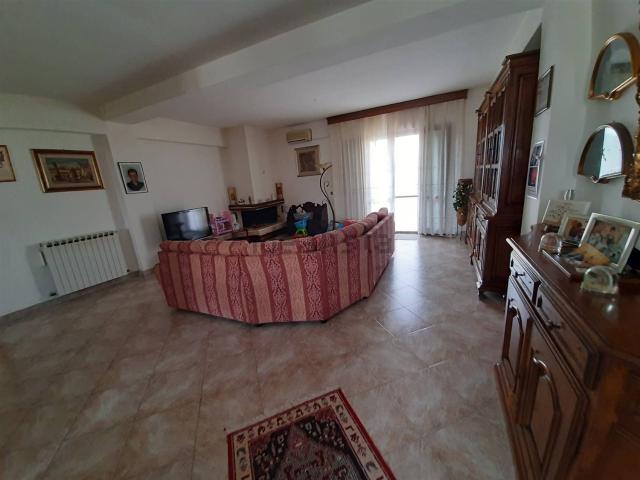 Villetta indipendente in vendita di 340 m²