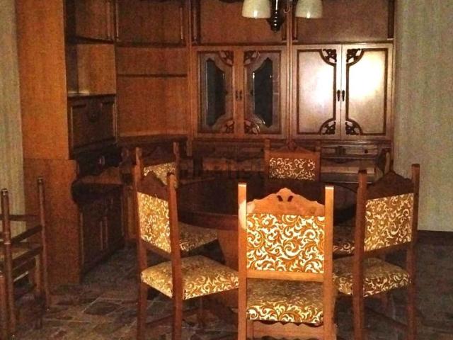 Villetta indipendente in vendita di 340 m² in Via Castella