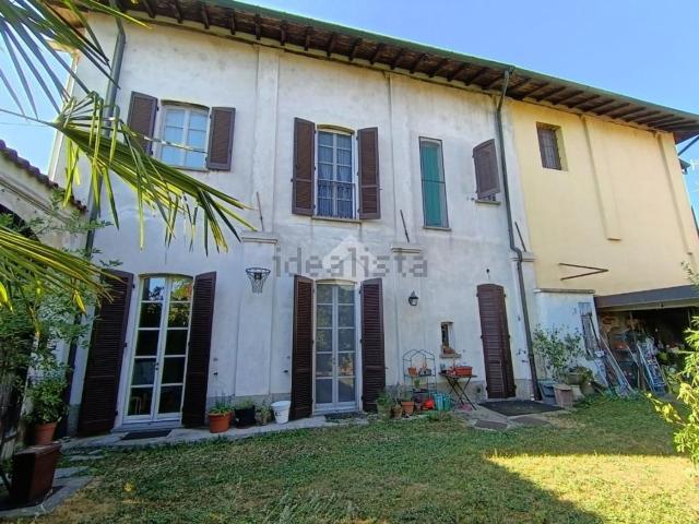 Villetta indipendente in vendita di 341 m² in Piazza XXI Luglio, 7