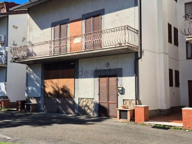 Villetta indipendente in vendita di 342 m² in Via Giacomo Matteotti, 5