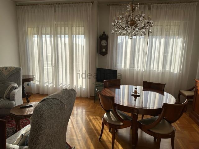 Villetta indipendente in vendita di 345 m² in Via Giacomo Boni