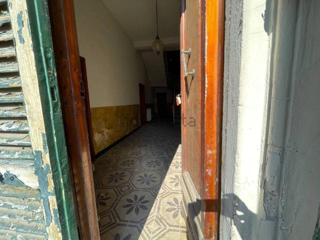 Villetta indipendente in vendita di 345 m² in Via Filippo Corridoni