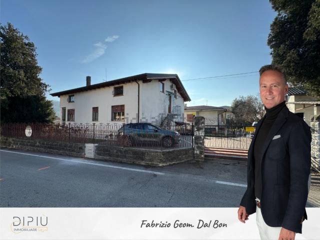 Villetta indipendente in vendita di 346 m² in Via Piovene, 32