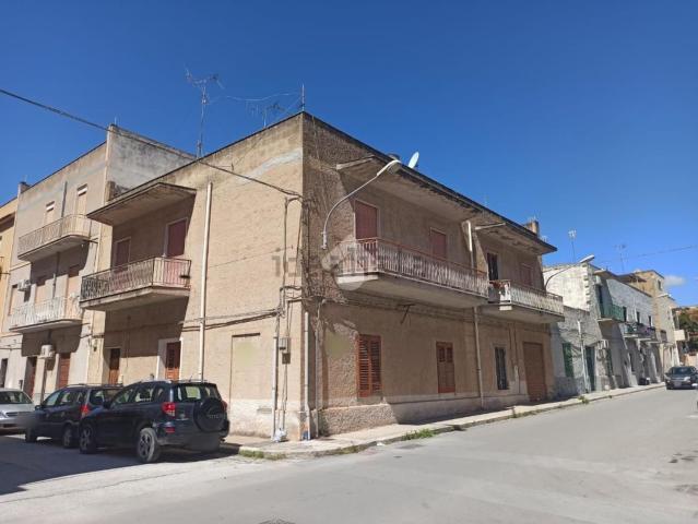 Villetta indipendente in vendita di 348 m² in Via Francesco Cancemi, 8
