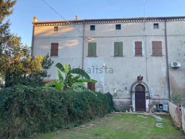 Villetta indipendente in vendita di 348 m² in Via San Antonio