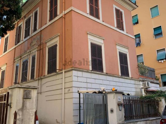 Villetta indipendente in vendita di 3500 m² in Viale Bruno Buozzi