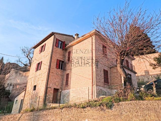 Villetta indipendente in vendita di 350 m²