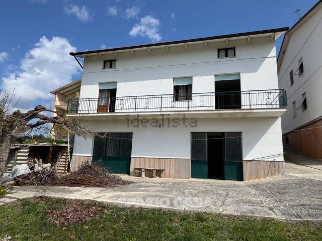 Villetta indipendente in vendita di 350 m²