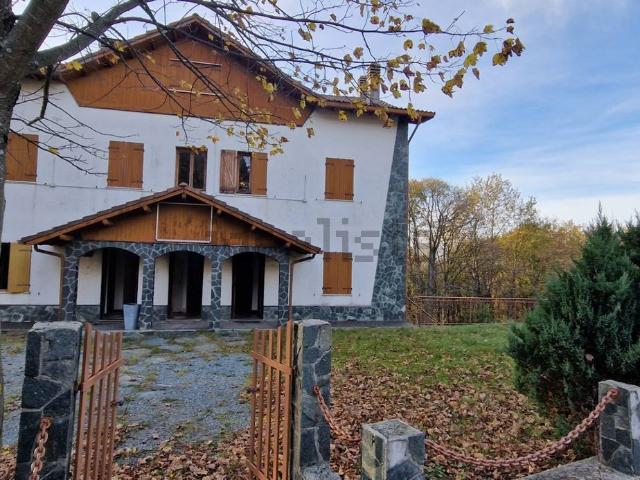 Villetta indipendente in vendita di 350 m²