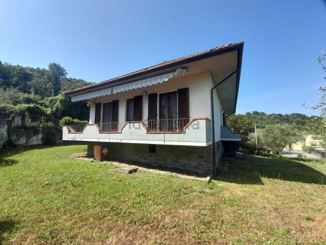 Villetta indipendente in vendita di 350 m²
