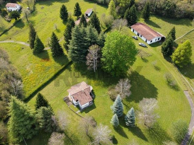 Villetta indipendente in vendita di 350 m²