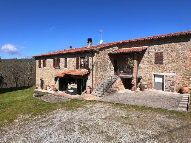 Villetta indipendente in vendita di 350 m² in Via Colombaia, 4