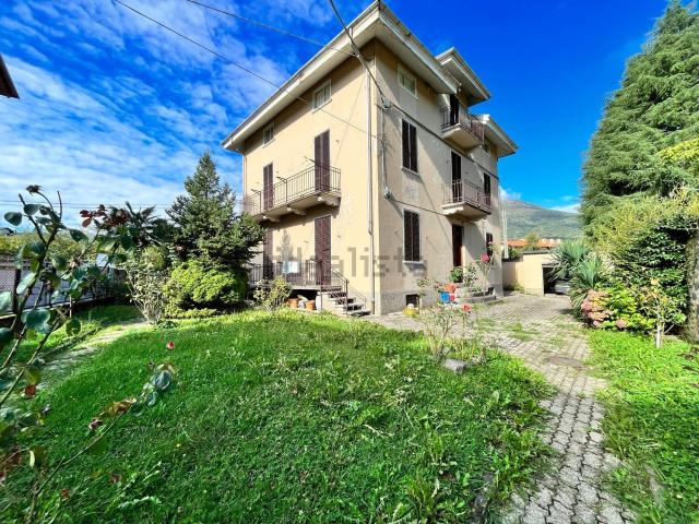 Villetta indipendente in vendita di 350 m² in Via cavalieri di Vittorio Veneto, 120